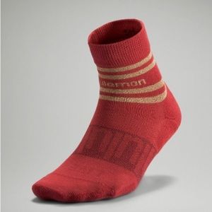 New Lululemon burn orange gold letters socks size small 4-6